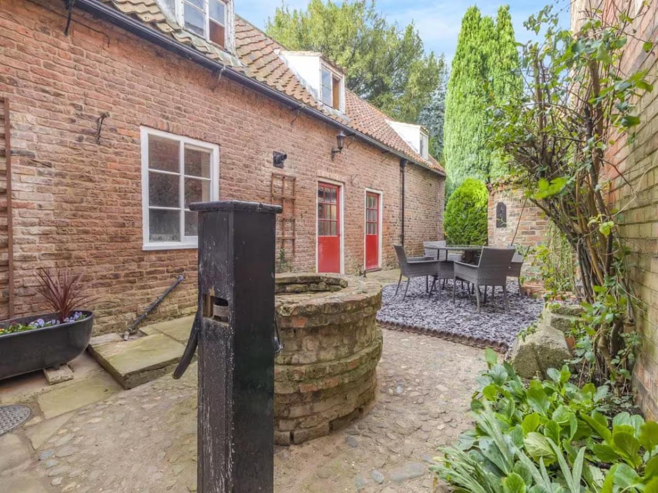 Papist Hall Cottages Barrow upon Humber 外观 照片